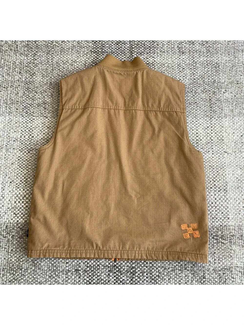 LIMITED EDITION : VANS Lizzie Armanto Ripstop Vest with Orange Trim - Medium